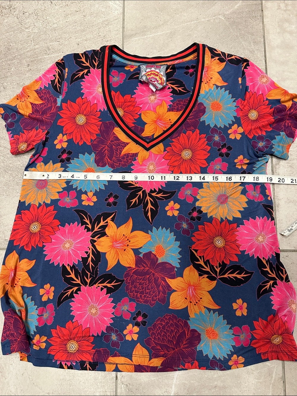 Johnny Was Navy Floral V-Neck Short Sleeve Top with Bright Blooms - Picture 4 of 5